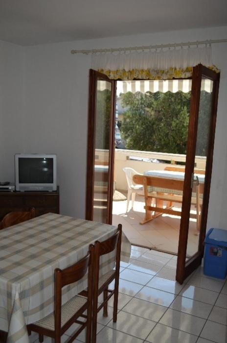 Apartments Josip لون المظهر الخارجي الصورة